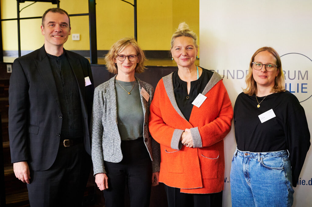 Mitglieder des neu gewählten Beirats, v.l.n.r.: Dr. Dag Schölper, Dr. Susanne Eggert, Brunhild Fischer, Ricarda Scholz